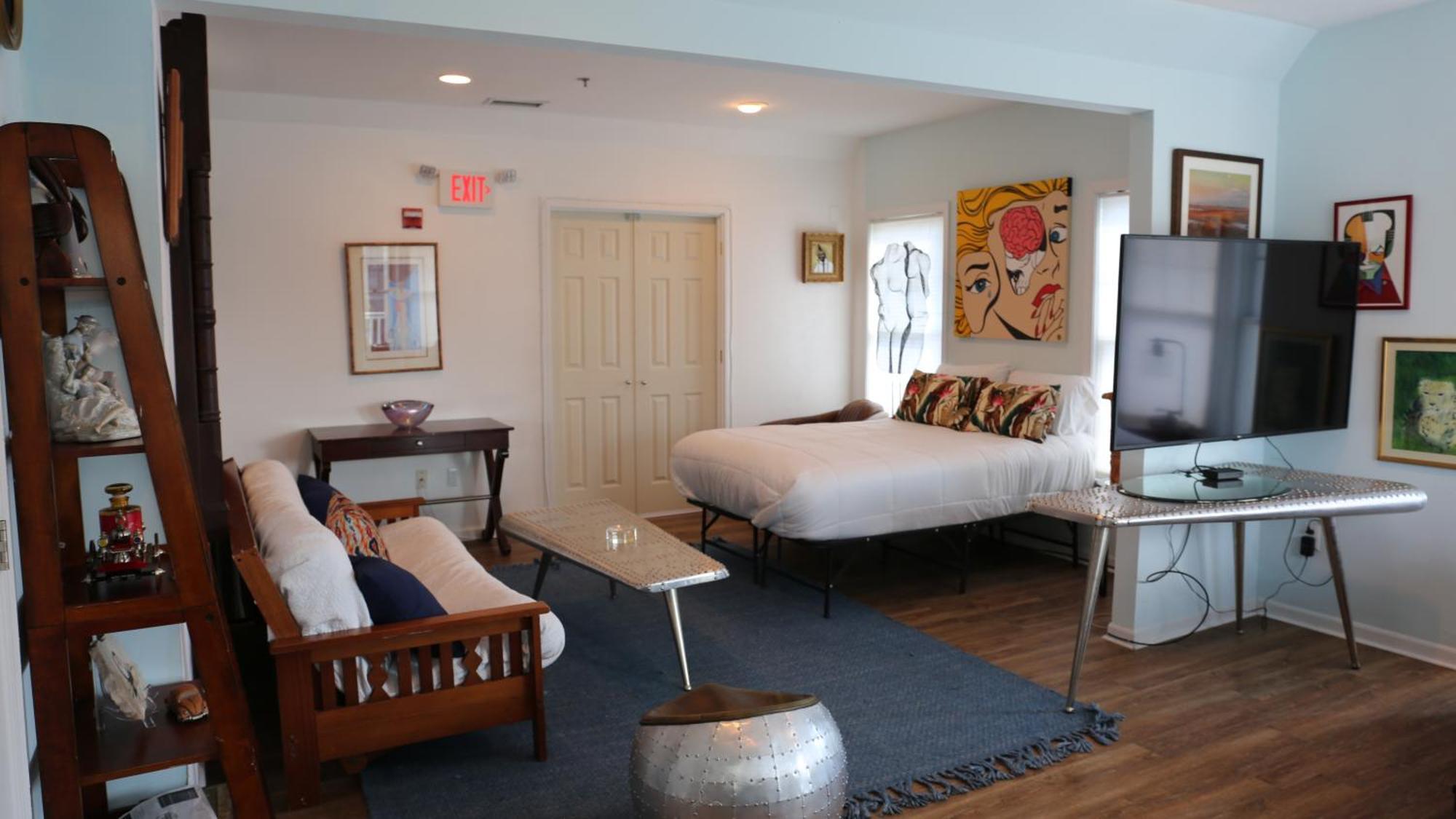 Tavern On The Bay Hotel - Frank Sinatra Suite Somers Point Buitenkant foto